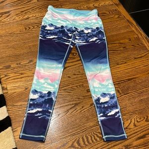 Ideology athletic leggings. Size adult small. Colorful mountain design